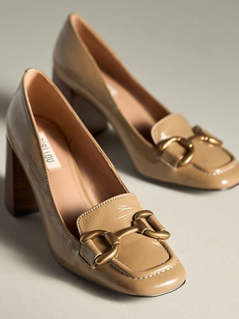 Anthro Bibi Lou Zagreb Tan Patent Leather Loafer with Wood Stacked Heels 37/7US